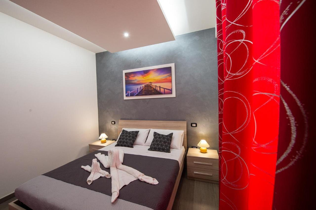 Perla Del Sud Hotel Sava Екстериор снимка