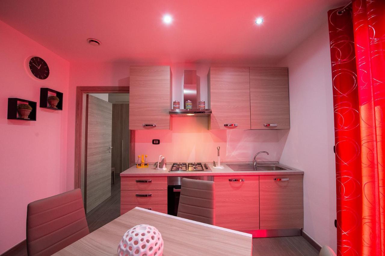 Perla Del Sud Hotel Sava Екстериор снимка