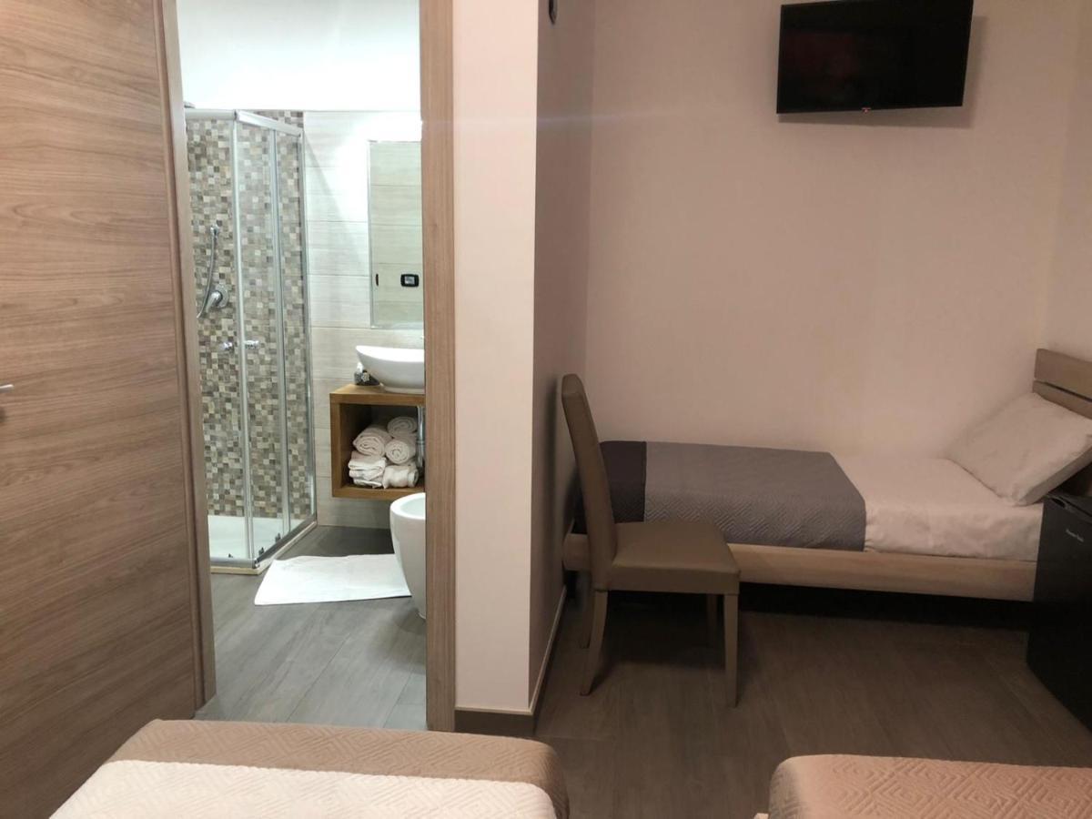 Perla Del Sud Hotel Sava Екстериор снимка