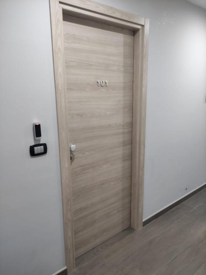 Perla Del Sud Hotel Sava Екстериор снимка